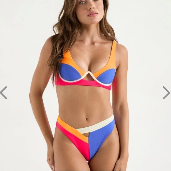 NWT OneOne Swimwear Bikini SET Moshup 2024 New Medium Tracy Leicy Colorblock - Picture 1 of 4